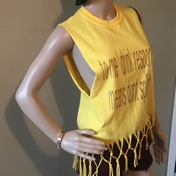 Handcrafted fringe graphic blouse/top NWOT - Picture 2 of 7